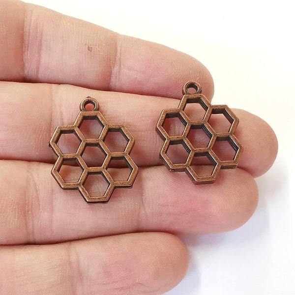 4 Honeycomb charms Antique copper plated charm (25x19mm) G23929