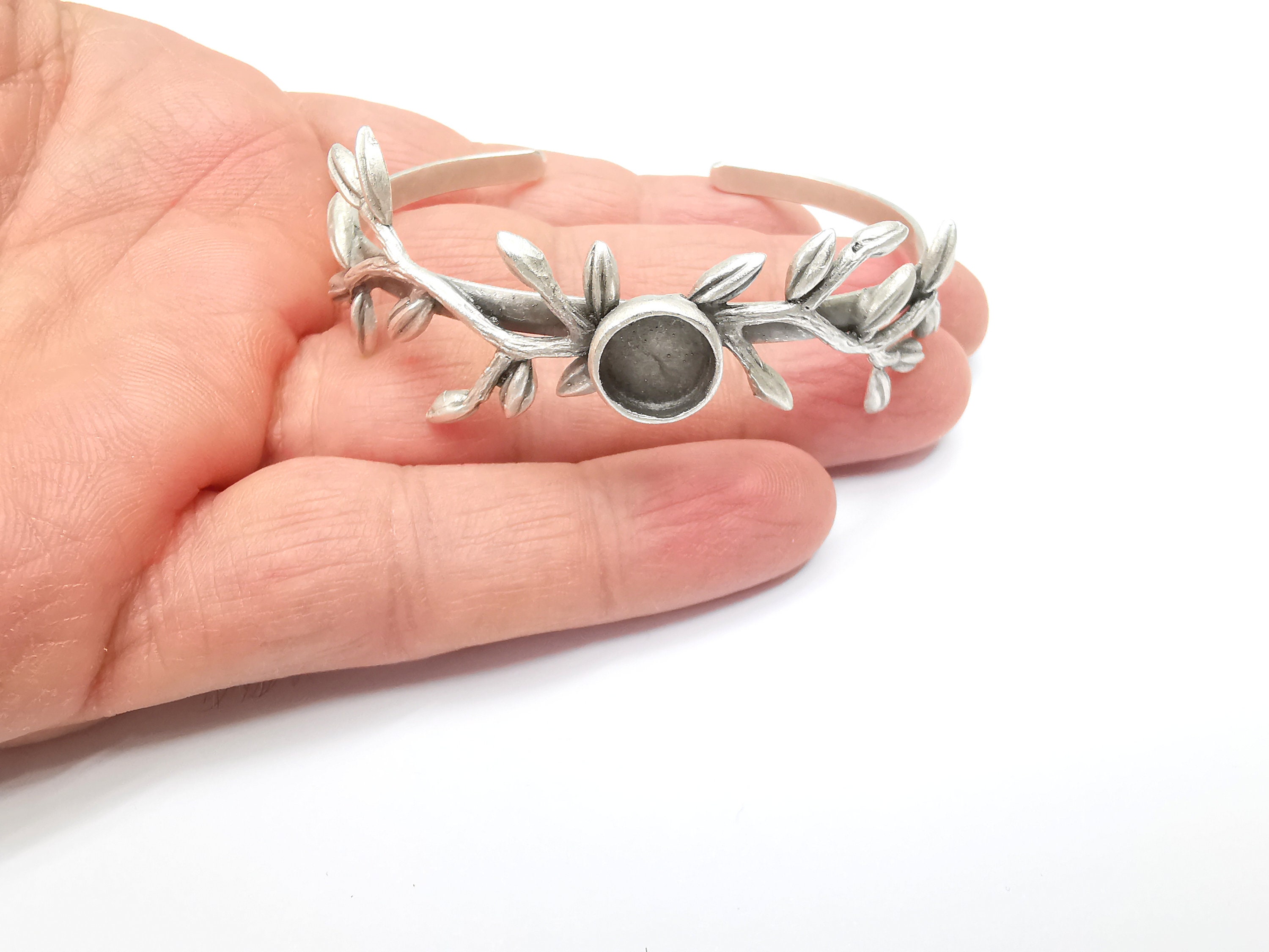 Leaf Bracelet, Leaf Branch Cuff, Ivy Bangle Bezel, Resin