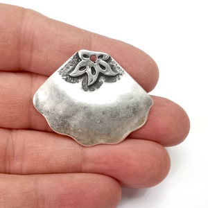 Scallop Moss Charms Antique Silver Plated Charms (40x32mm)  G27875
