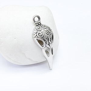 Raven Skull Charm Pendant, Gothic Boho Charm, Earring Charm, Mystical Bird, Necklace Parts, Antique Silver Plated 34x12mm G36618
