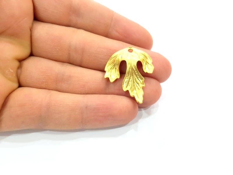 Kyuさま専用　Chapado en Laton ゴールドコンビ　二級品 2 Leaf Charm Gold Plated Metal Charms (30x25mm) G12935 - Etsy