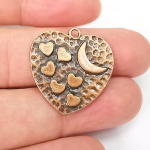 Heart Charms Crescent Moon Charms Hammered Disc Pendant Antique Copper Plated (29x27mm) G29023