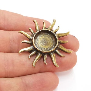 Sun brooch holders pin Brooch blanks Brooch bezel Antique bronze plated brooch pin Findings  (16mm Bezel size)  G23539