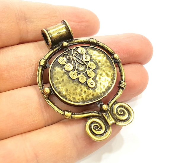 Antique Bronze Pendant Vintage Olive main image 1