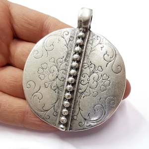 Silver Pendant Antique Silver Plated Pendant (77x64mm)  G20097
