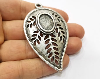 Silver Leaf Pendant Antique Silver Plated Pendant (70x42mm)  G19127