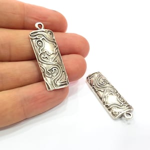 Mixed striped bent Charms Antique Silver Plated Metal Charms (39x13mm)  G16090