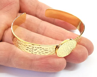 Bracelet blank Cuff Glass cabochon base Hammered adjustable Shiny gold plated (18mm ) G24184