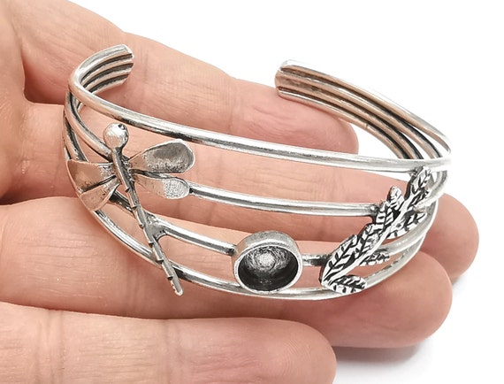 Brass Dragonfly Charm Bracelet Brass Dragonfly Charm Bracelet