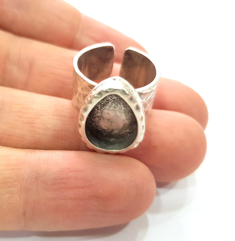 G16063 14x10mm Ring Blank Setting Hammered Ring Base Bezel inlay Ring Backs Glass Cabochon Mounting Adjustable Antique Silver Plated Ring