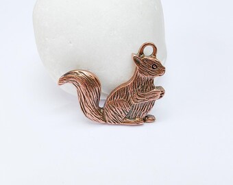 Squirrel Charm, Woodland Animal Pendant, Nature-Inspired Jewelry Making Supply, Cute Handmade Craft, Antique Copper Plated 32x24mm G36991