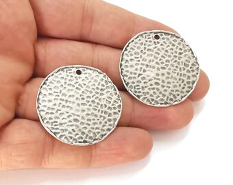 2 Silver hammered disc charms Antique silver plated charms (36mm)  G25922