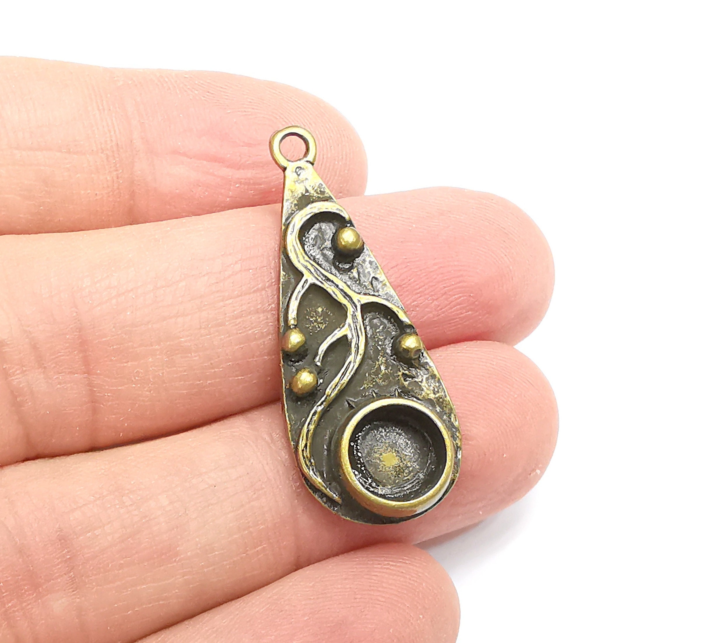 2 Basi Porta Cabochon In Bronzo Antico, Ovali 40x30 Mm, Con Occhiello, Per Creazione Gioielli Fai Da Te Vintage