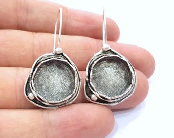 Base de boucle d'oreille en résine argentée, incrustation de base en cabochon vierge, montures vierges en laiton plaqué argent antique (15 mm vierge) G14502