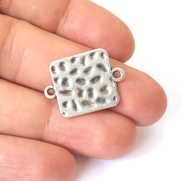 Hammered rectangle connector charm Antique Silver Plated charms (25x19 mm)  G26029