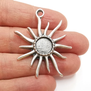 Sun Charms Blank Bezel Resin Bezel Mosaic Mountings Antique Silver Plated Charms (48x42mm) (11 mm Bezel Inner Size)  G21303