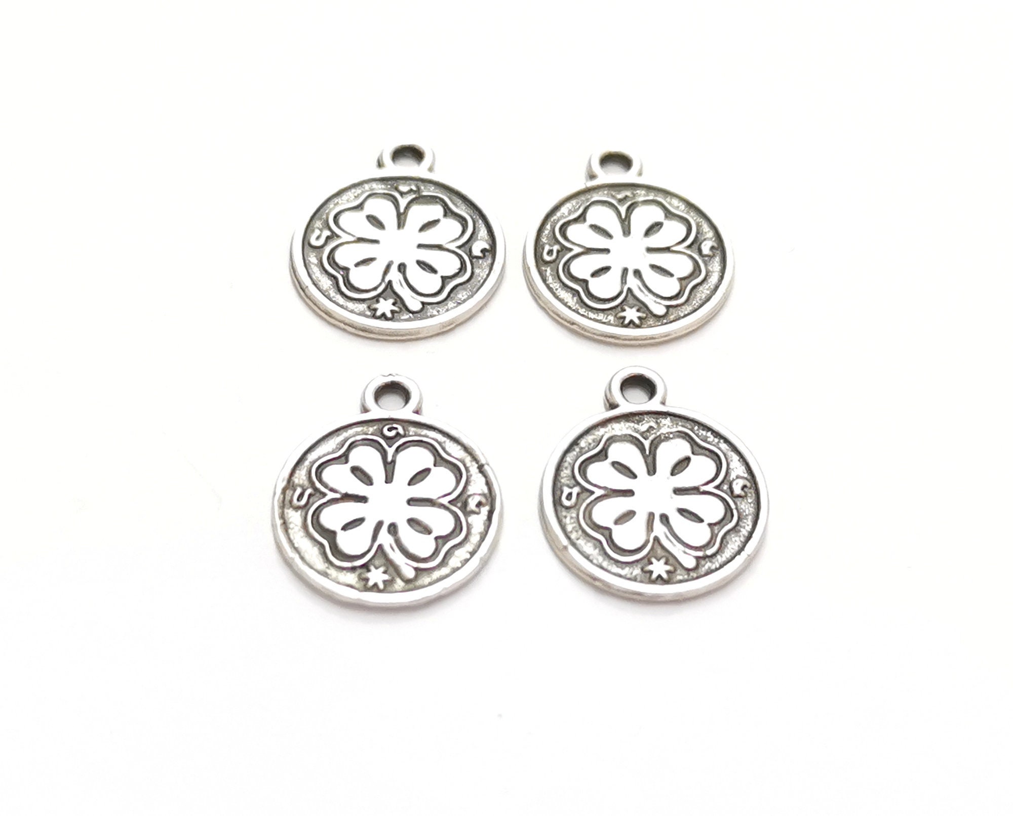 ⚠️Clover⚠️ 10 Clover Charms Antique Silver Plated Charms (18x15mm) G19598 - Etsy