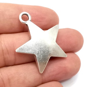 Star Charms, Antique Silver Plated (37x32mm) G28748
