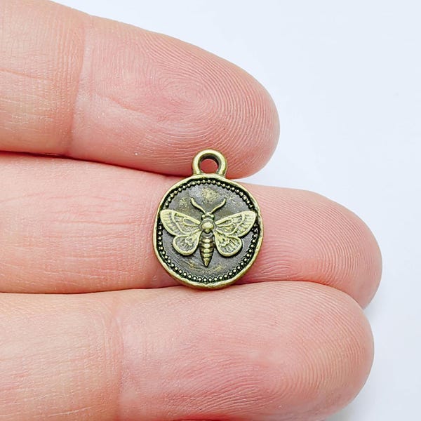 Moth Charm Pendant, Double Sided Organic Round Coin Design, Antique Bronze Zamac, 16x13mm, G37610