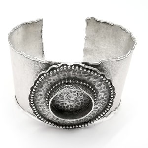 Silver Bracelet Blanks  Cuff Blanks Adjustable Hammered Bracelet Blank Antique Silver Plated Brass ( 20mm Blanks ) G9680