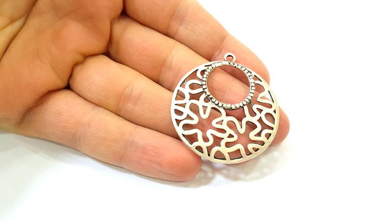 G14441 Silver Flower Pendant Antique Silver Plated Pendants 41mm