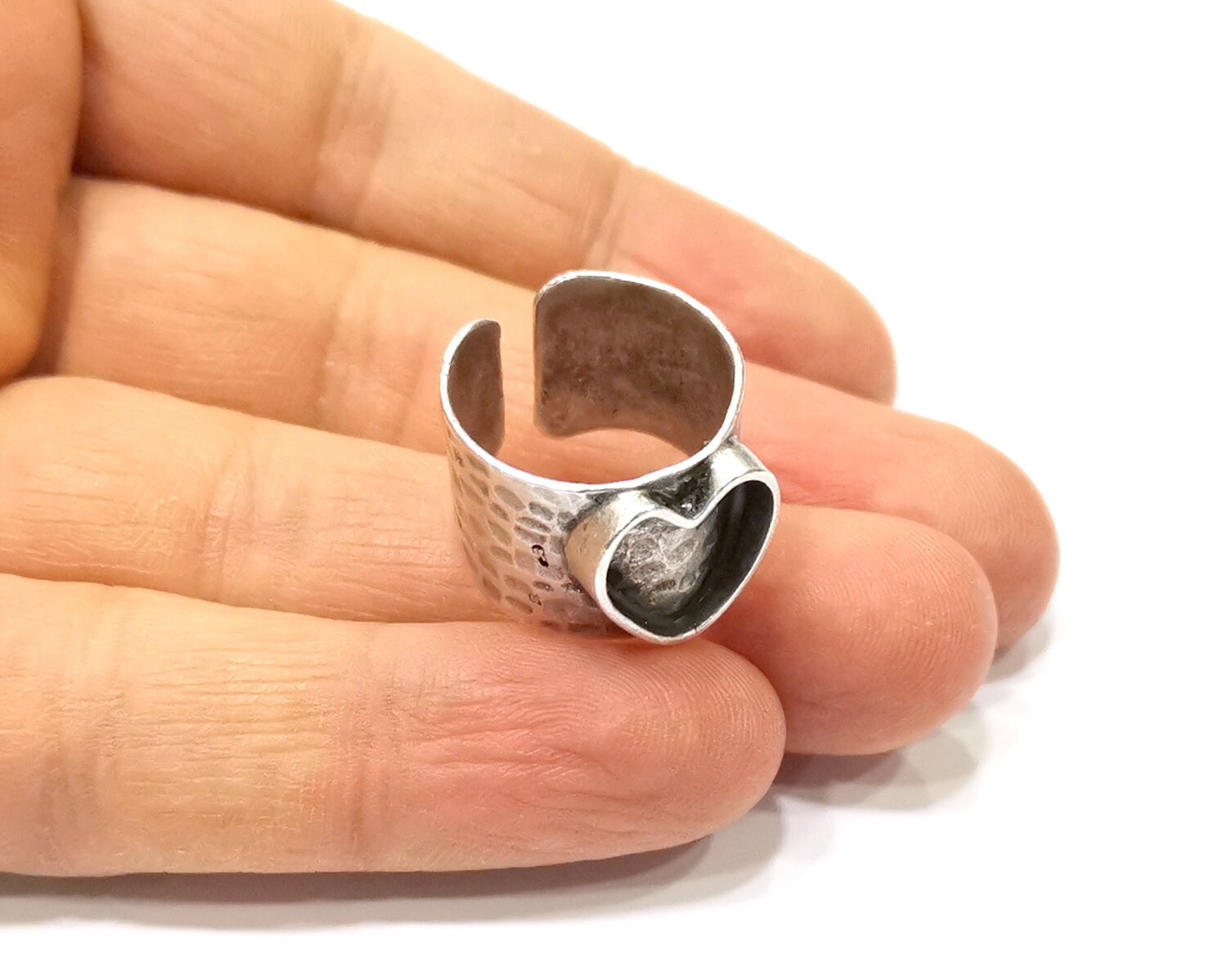 Antique Silver Adjustable Ring Setting Base - Resin Cabochon Blank / Bezel Cup (G16462)