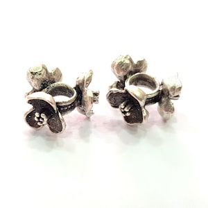 2 Silver Rondelle Beads Antique Silver Plated Brass Flower  Rondelle Beads 14mm  G14223