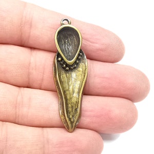 Seed Charms, Pendant Antique Bronze Plated Charms (51x16mm) (14x10mm) G29218