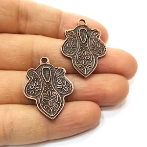 4 Copper Charm Antique Copper Charm (32x23mm) G17659
