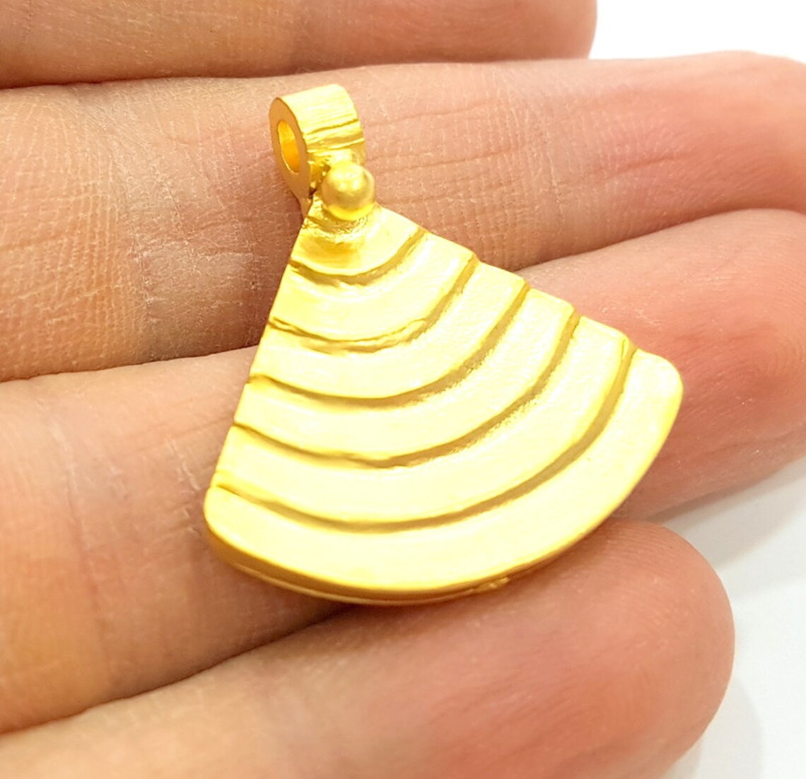 2 Gold Charm Gold Plated Charms 30x29mm G7038 Etsy