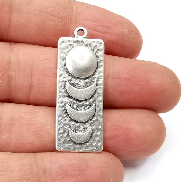 Hammered Moon Charms State of The Moon Crescent Pendant Antique Silver Plated (39x15mm) G27992