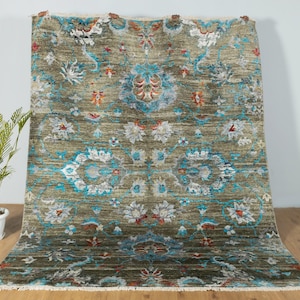 8x10 Floral Saree Silk Rug: Hand-Knotted New Zealand Wool