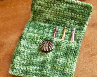 Crochet Hook Case Pattern - DIY Organizer Pouch PDF - Easy Crochet Hook Holder