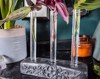 Gothic Propagation station, test tube flower stand, bud flower vase, gothic home decor, Mother’s Day gift