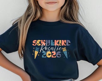 Schulkind 2026 T-Shirt personalisiert | Einschulung Shirt mit Name | Geschenk 1. Schultag | Tshirt zum ersten Schultag | Erste Klasse Shirt