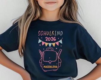Schulkind 2026 T-Shirt personalisiert | Einschulung Shirt mit Name | Geschenk 1. Schultag | Tshirt zum ersten Schultag | Erste Klasse Shirt