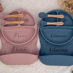 パーソナライズされたシリコン製離乳食セット、幼児用ベビーキッズ用刻印入り給餌セット、シリコン製よだれかけ、プレート、ボウル、フォーク、スプーン、ベビーシャワーギフト。