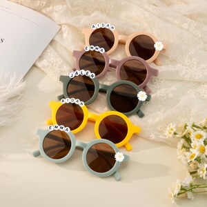 Personalized Sunglasses For Kids, Flower Girl Gift Idea, Floral Daisy Baby Sunglasses, Flower Daisy Girl Proposal Gift, Name Sunglasses