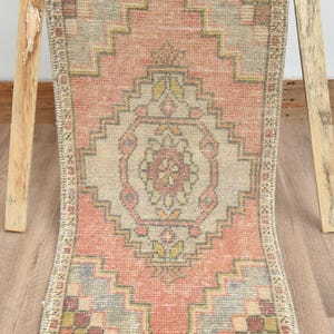 1&#39;3x2&#39;6 ft, SOFT ORANGE RUG, Vintage Small Rug, Turkish Small Rug, Entryway Rug, Door Mat, 1x3 Mini Rug, Wool Rug, Handmade Rug, Home Decor