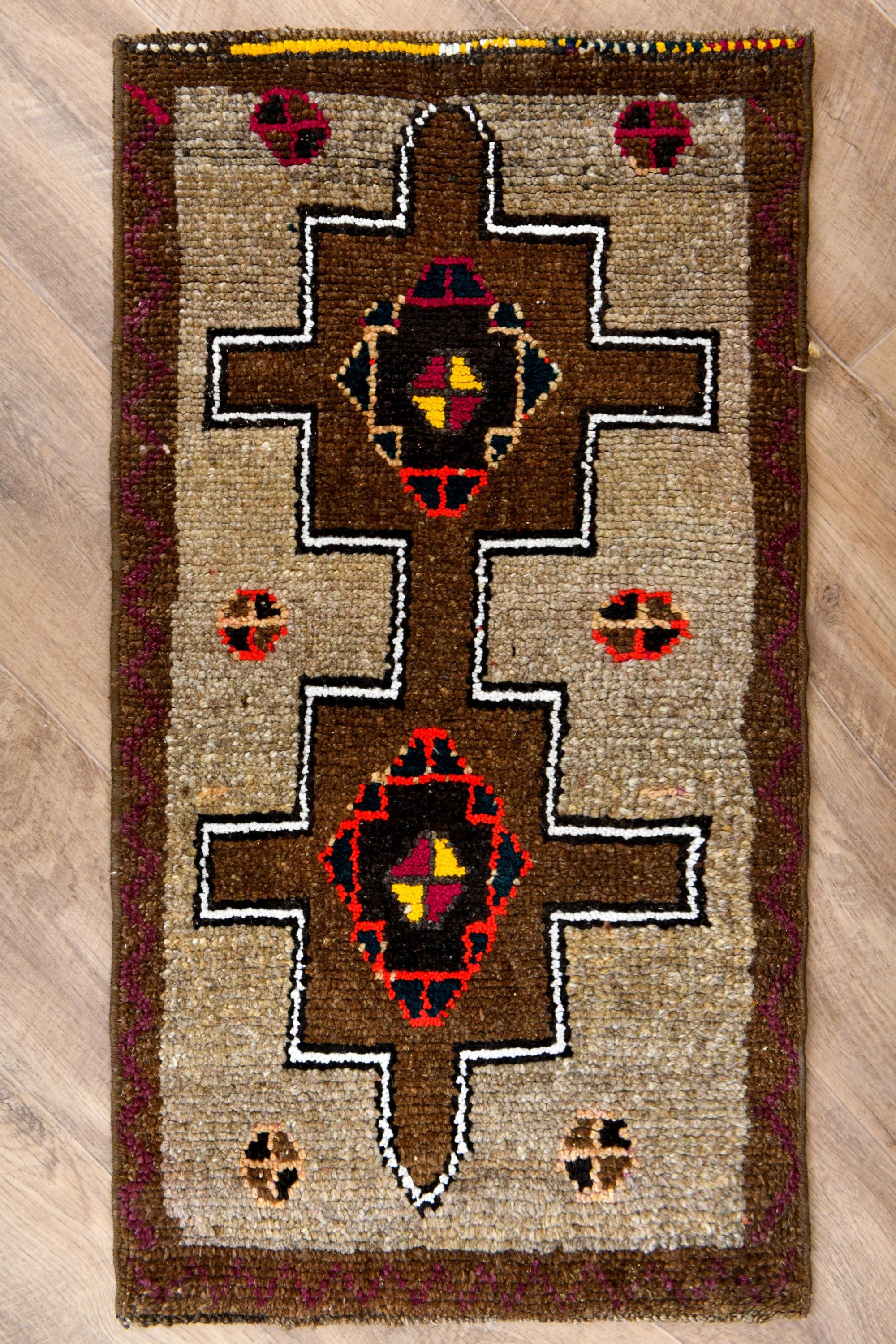 Vintage Turkish Oushak Rug: Southwestern Style Wool Door Mat (1