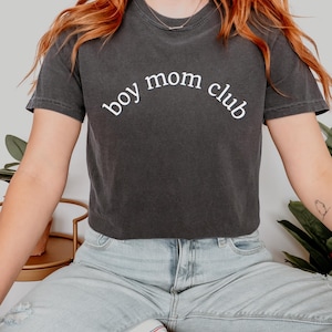 Comfort Color® Boy Moms Club Shirt, Boy Mama Shirt, Pregnancy Announcement Boy, Mom Life Shirt, Mother&#39;s Day Gift, Cute Mom Tee, Mom Gift