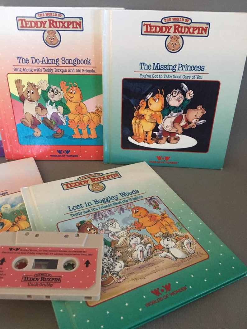 Teddy Ruxpin “Do-Along Songbook” Book And Tape