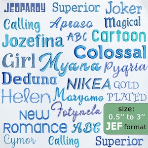 Könnte beinhalten: Gestickter Text in Blautönen auf weißem Hintergrund. Wörter wie "JEOPARDY", "Superior", "Joker", "Calling", "Aprasa", "Magical", "Jozefina", "Cartoon", "Colossal", "Girl", "Myana", "Pyqria", "Deduna", "NIKEA", "GOLD", "Helen", "Maryamo", "PLATED", "New", "Fotynela", "Romance", "ABC", "Cymor", "Calling" und "Superior". Größe: 1,27 cm bis 7,62 cm.