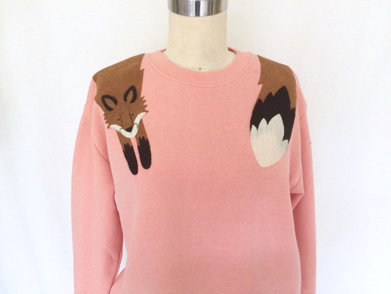 millennial pink sweater