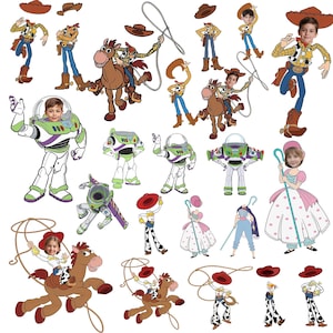 Pode incluir: Uma coleção de ilustrações digitais de personagens incluindo Woody, Buzz Lightyear, Jessie e Bullseye de Toy Story. Vários personagens têm espaços em branco ou fotos de rostos de crianças inseridas nas cabeças para personalização.