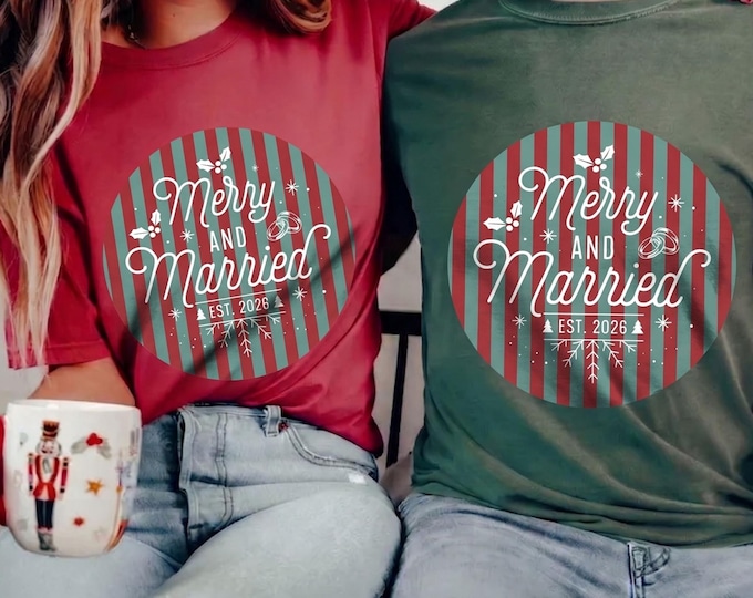 Custom Couples Christmas Shirts Merry and Married First Xmas Married as Mr and Mrs Funny Tee for Newlyweds Bride and Groom Anniversary Gift