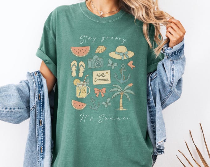 Comfort Colors® Summer Vibes T-Shirt: Retro 70s Groovy Tee