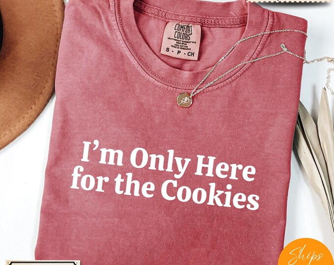 Comfort Colors® Funny Christmas Shirt, I'm only here for the Christmas Tee, Holiday Saying Shirt Cute Christmas Gift for Women Coworker Gift