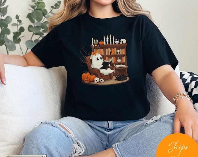 Librarian Ghost Reading Shirt: Halloween Teacher Tee