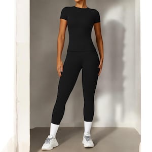 High Waist Seamless Leggings - Stretchy Yoga Pants, Gym Workout Tights, Sporty Activewear, Soft & Comfortable Fitness Wear